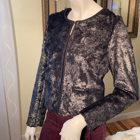 ELEVENSES UNREAL Faux Fur Jacket - Picture 3 of 11